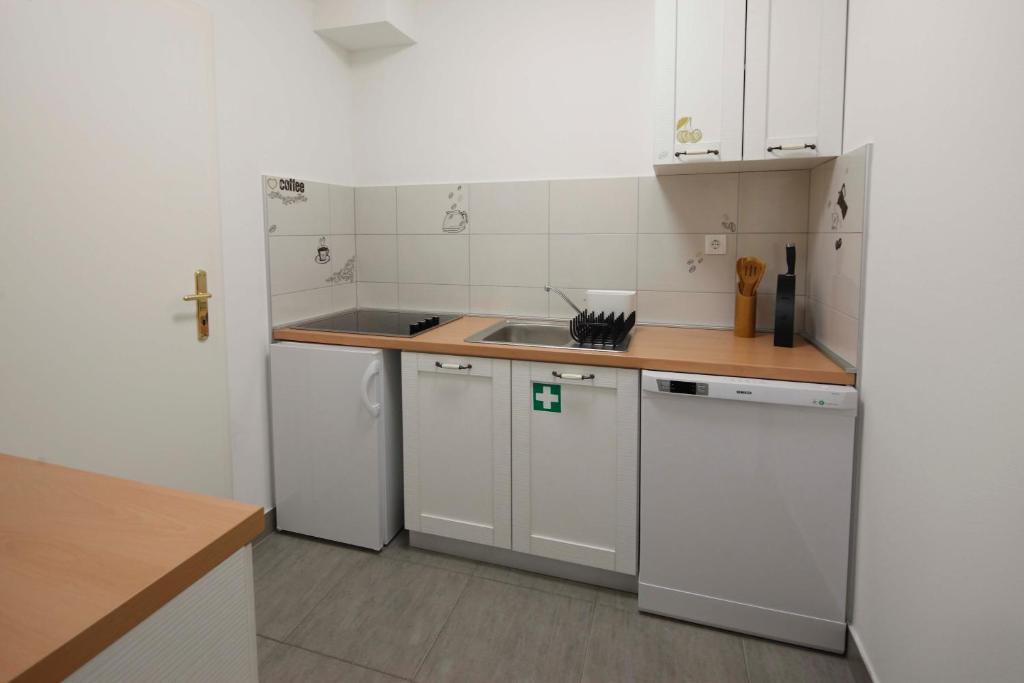 Pozitiv Hostel Zagreb Exteriör bild